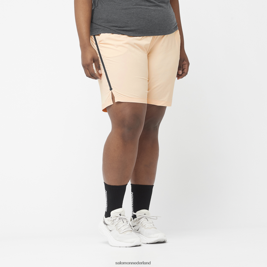 damesshorts - runlife crème bruin NTFJN61171 Salomon